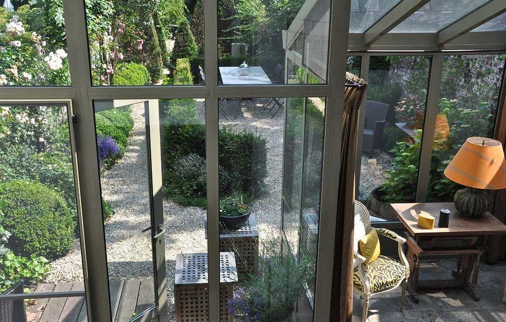 B&B Un Jardin En Ville Saint-Gilles Exterior foto