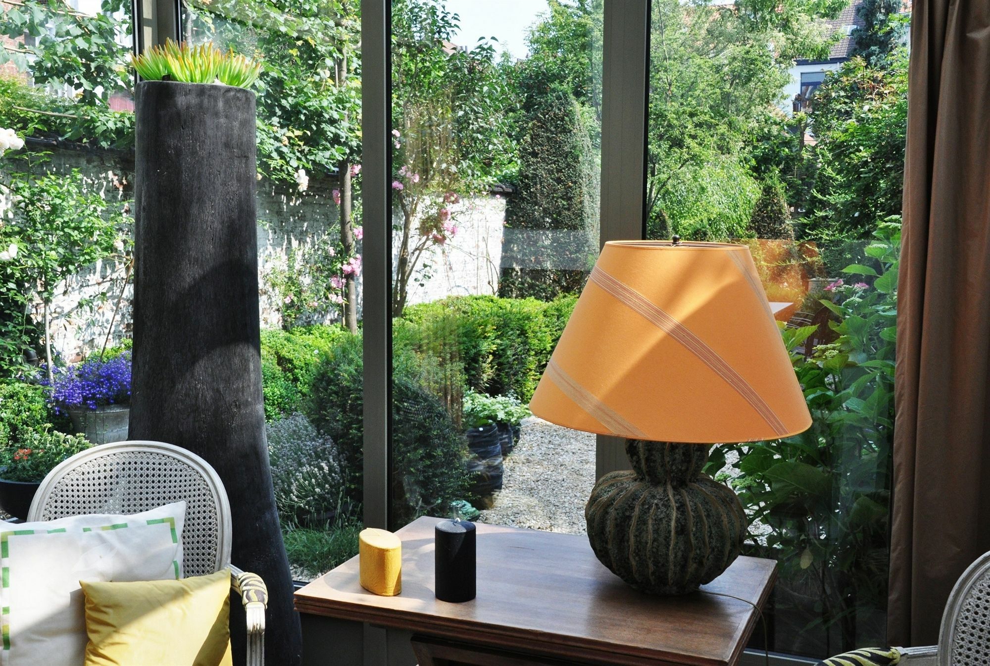 B&B Un Jardin En Ville Saint-Gilles Exterior foto